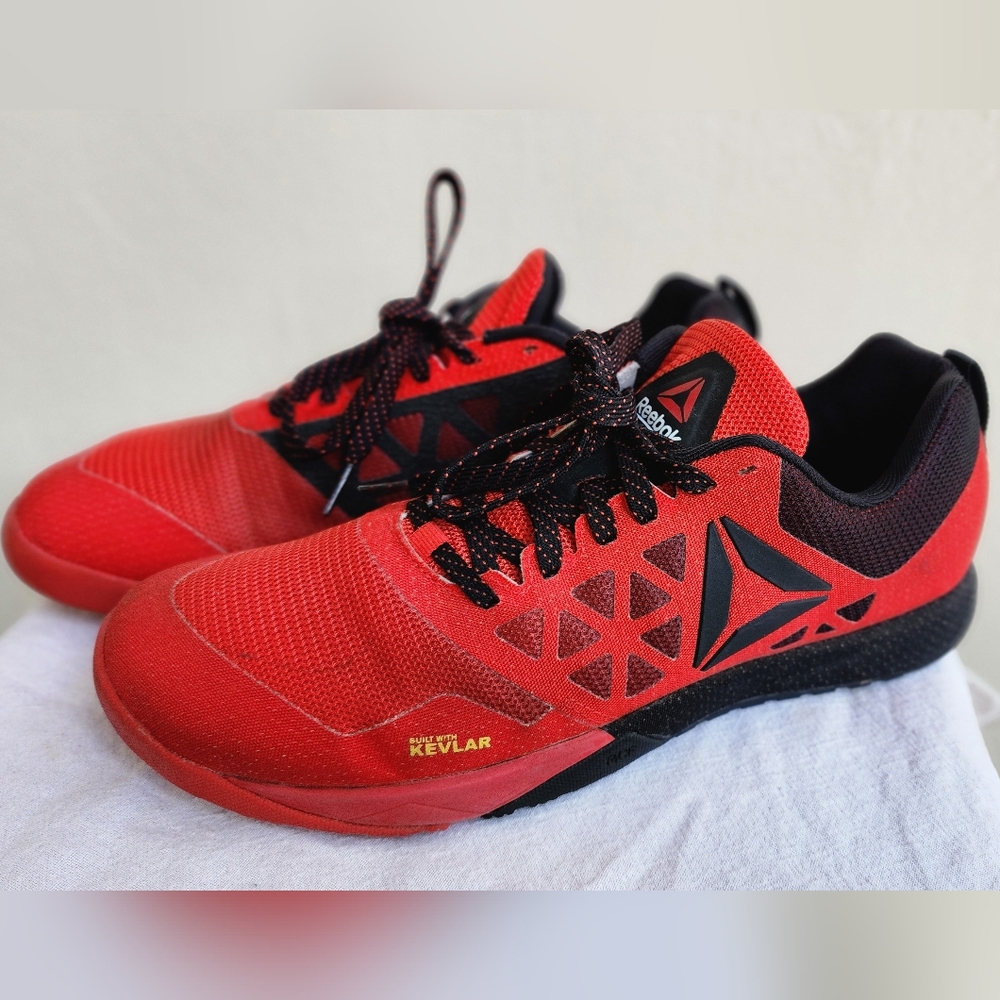 Reebok Nano 6.0 Training Sneakers / Men's Size 12 / Red + black accents